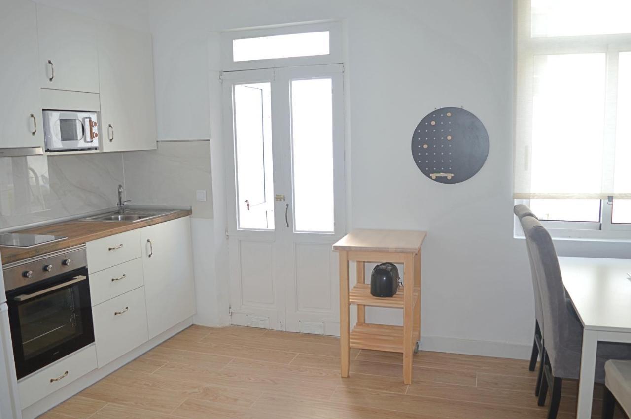 Apartamento En Centro De Ферол Екстериор снимка